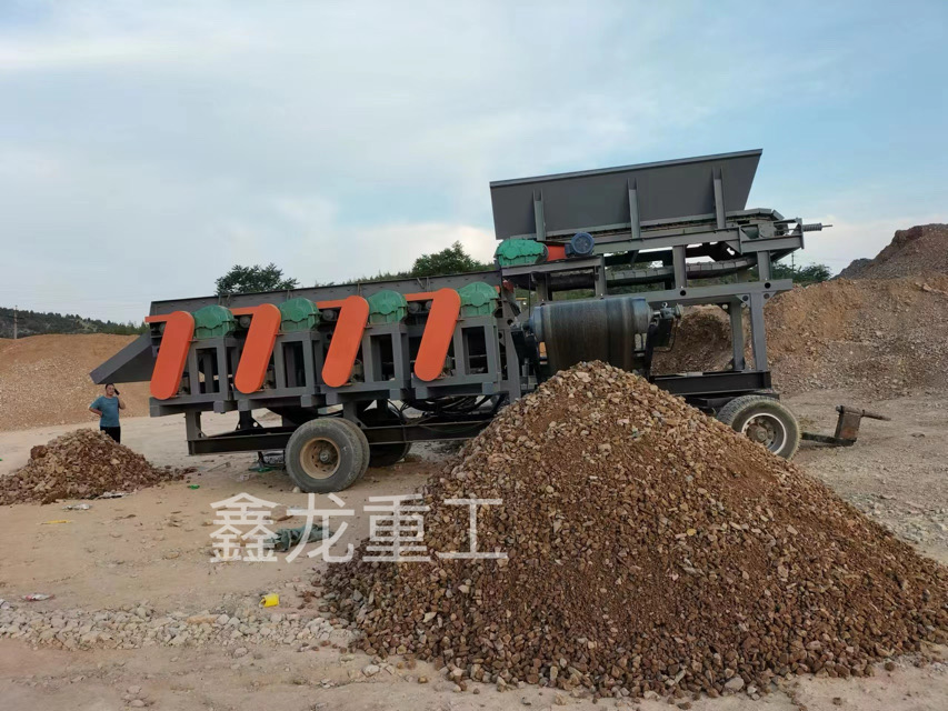 河南新乡移动式泥石分离机出产现场